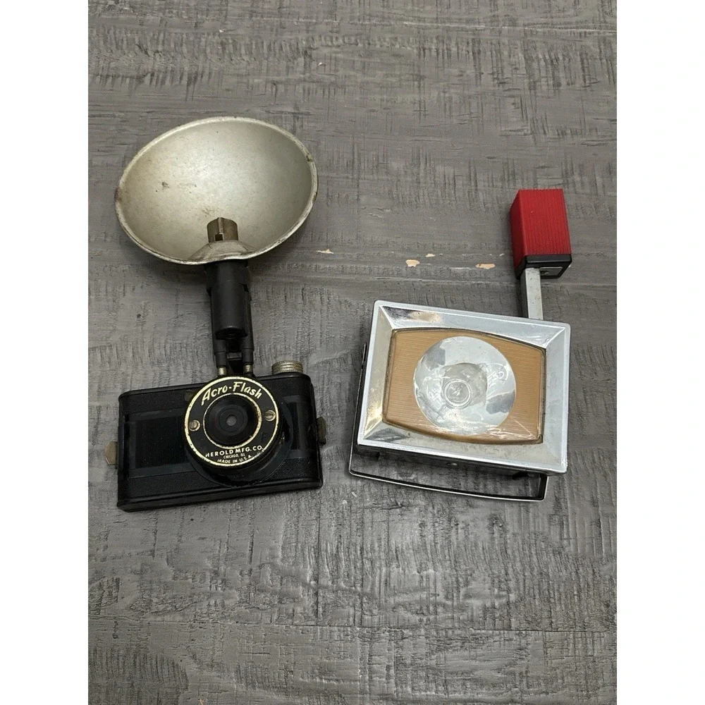 VTG Acro-Flash Box Camera w/ Reflector‎ + Ash Flash Unit Lot Mid-Century  READ